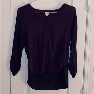 Merona 3/4 sleeved navy patterned shirt